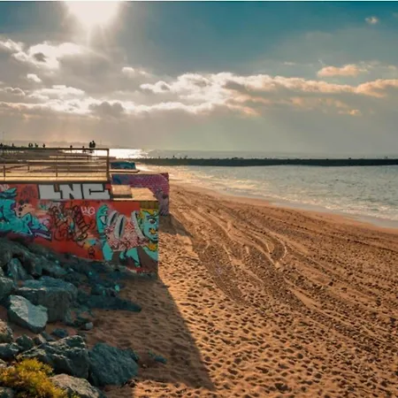 Charmant T2 Avec Veranda, Parking Prive - A 900m Des Plages D'anglet, Proche Commerces Et Golf - Fr-1-3-617