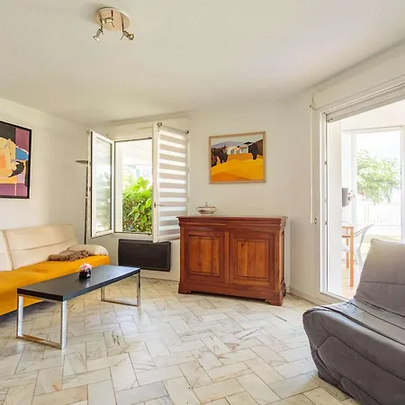 Charmant T2 Avec Veranda, Parking Prive - A 900m Des Plages D'anglet, Proche Commerces Et Golf - Fr-1-3-617 דירה אנגלה